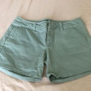 American Eagle Outfitters Light Grey Bermudas